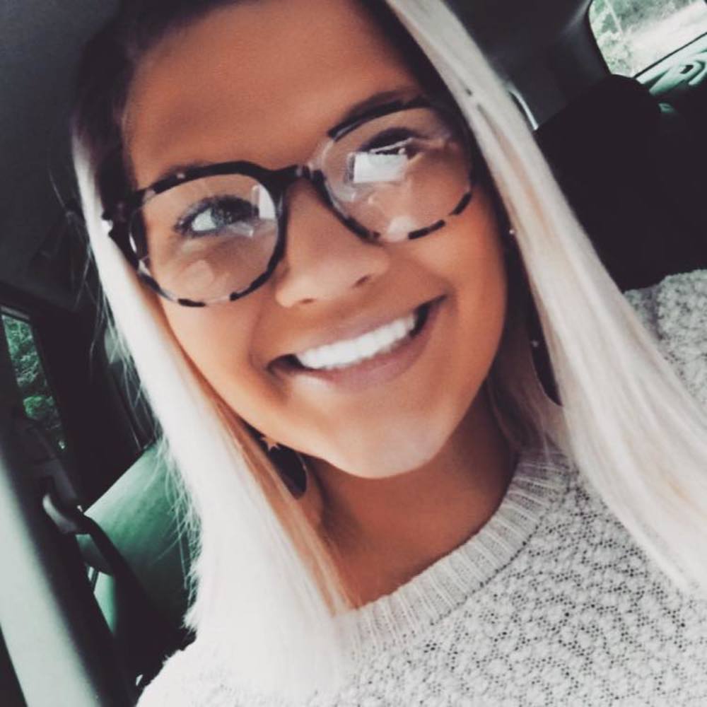 Meet your Posher, Georgia